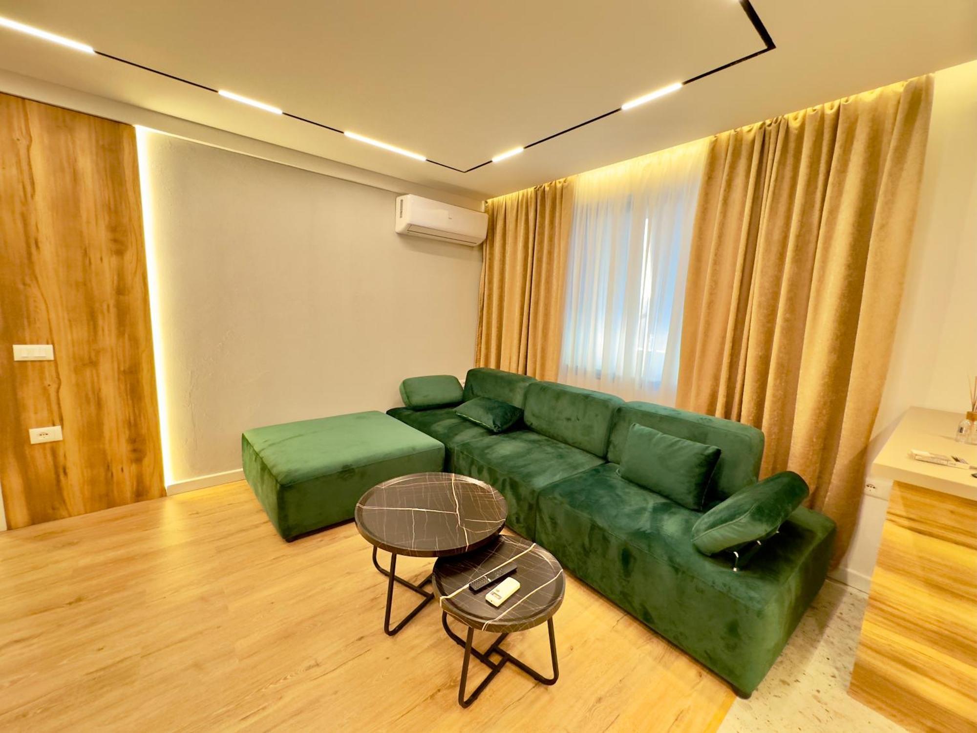 Soinn'S Apartament Tirana Extérieur photo